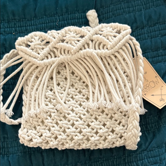 Twig & Arrow Handbags - Twig and Arrow Cream Macramé Bag.